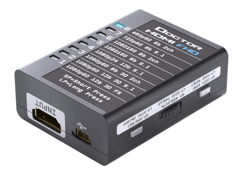 Udgangssiden på Dr HDMI 4K, med HDMI-udgangen, RS232-stikket og knapperne copy sink og HPD