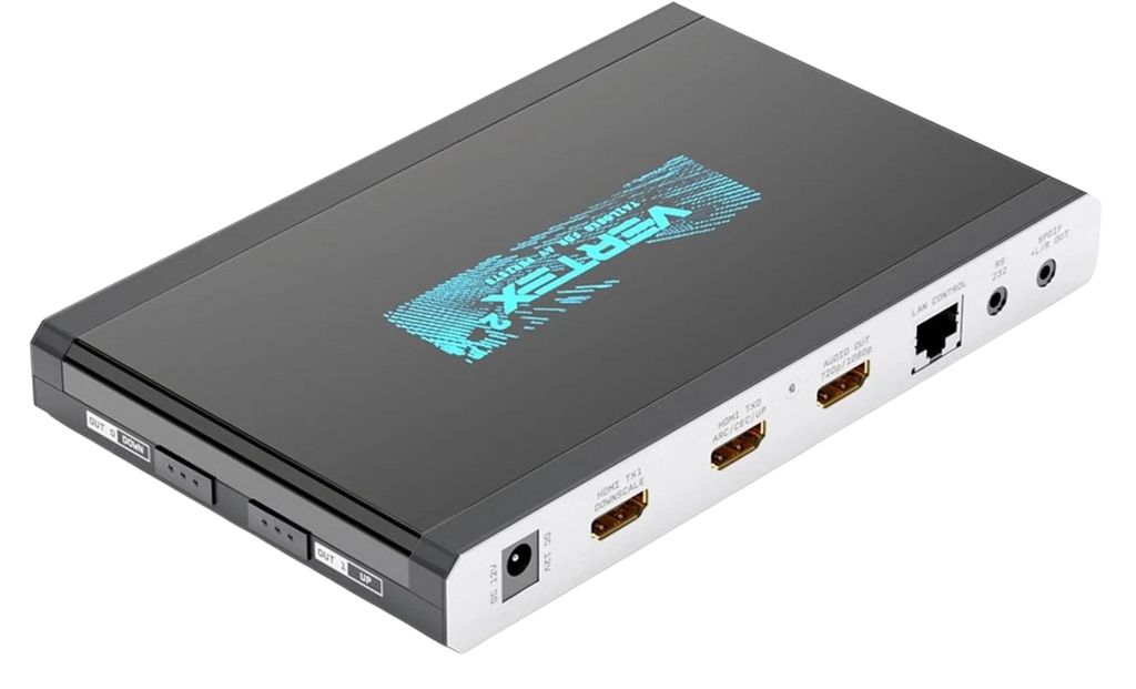 Udgangssiden på HDfury Vertex 2: 12V DC, HDMI TX1 nedskalering, HDMI TX0 med ARC, CEC og opskalering, 720p/1080p-udgangen fra audioextractoren, LAN-styring, RS232 og S/PDIF med L/R-udgang